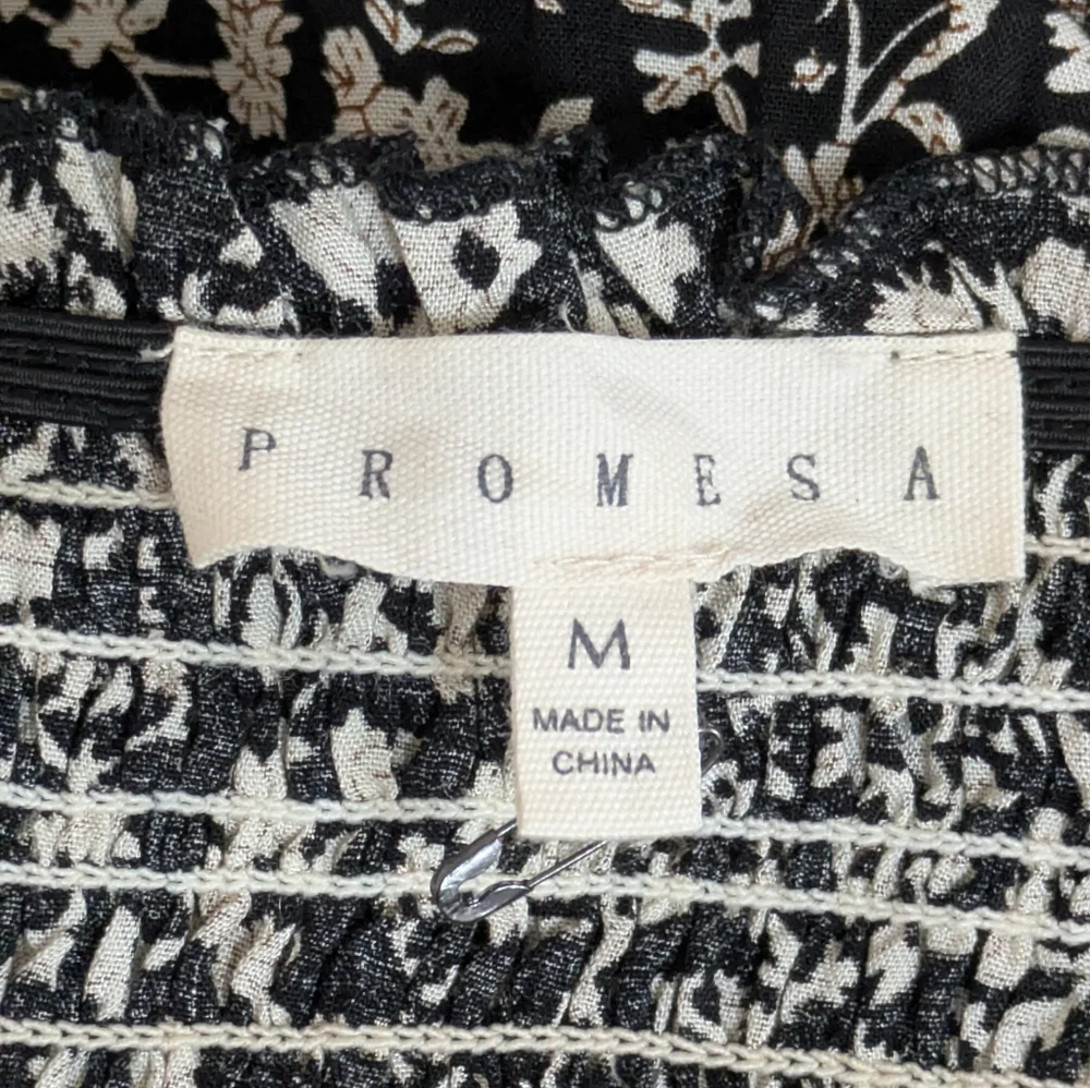 Promera Floral Peasant Off The Shoulder Blouse Long Sleeves Black White Size M - Picture 7 of 8